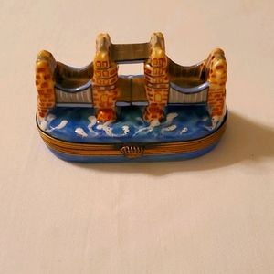 Limoges London Bridge Trinket Box